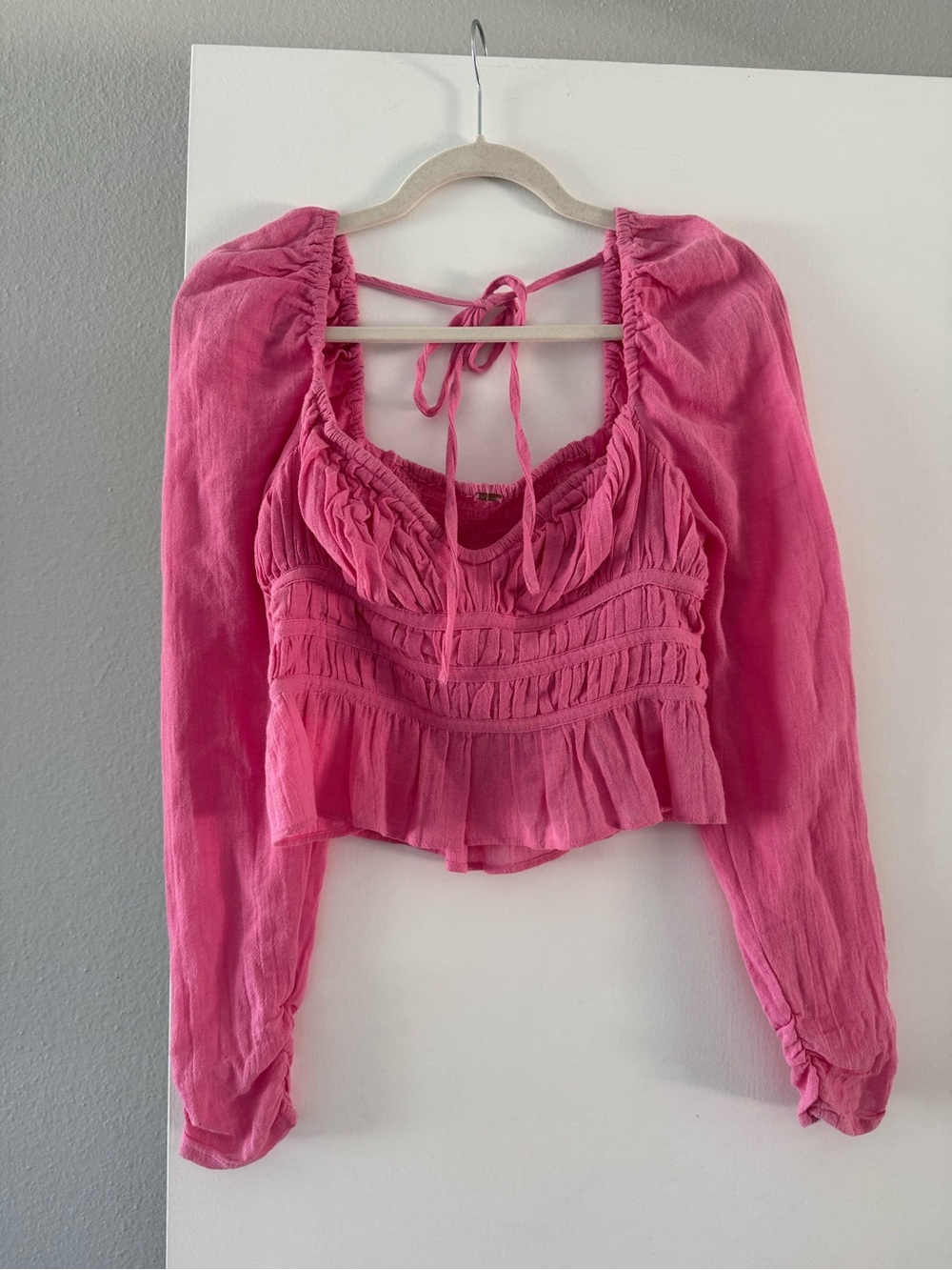 Free People Pink Peasant Long-Sleeve Crop Top New With Tags Size XS.
